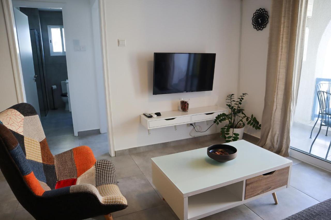 Alex'S Vacation Suite - 100M From The Beach - 6 Guests Pafos Zewnętrze zdjęcie